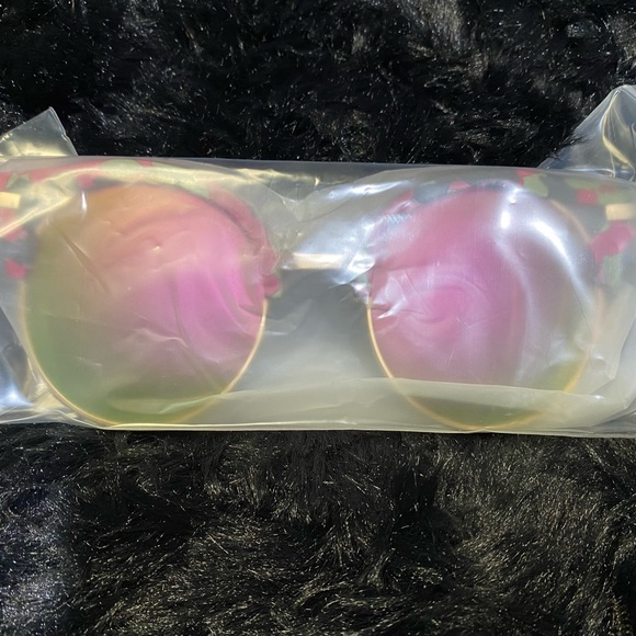 Pink Camouflage Frames - Picture 3 of 3